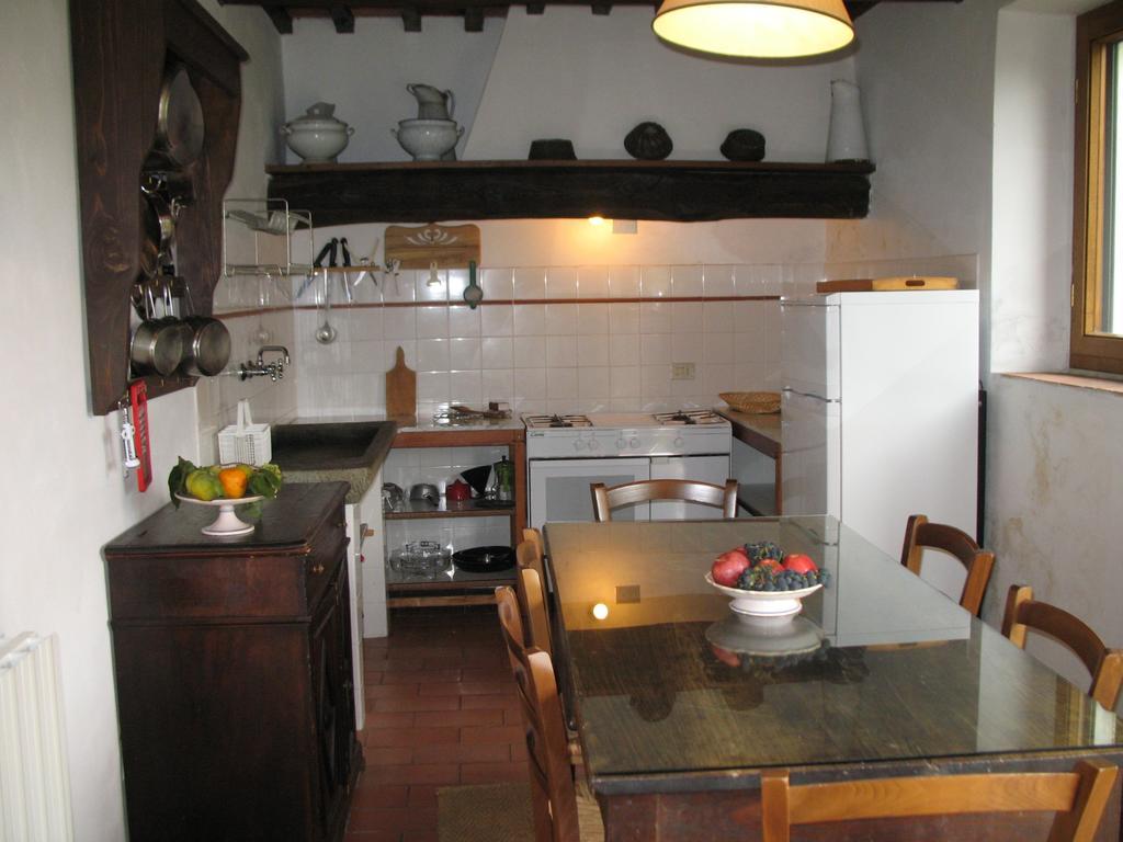 Fattoria Di Pietrabuona Apartment Pescia Exterior photo